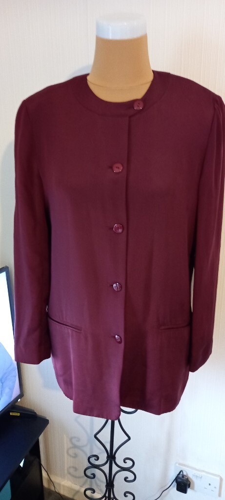 liz claiborne lightweight jacket